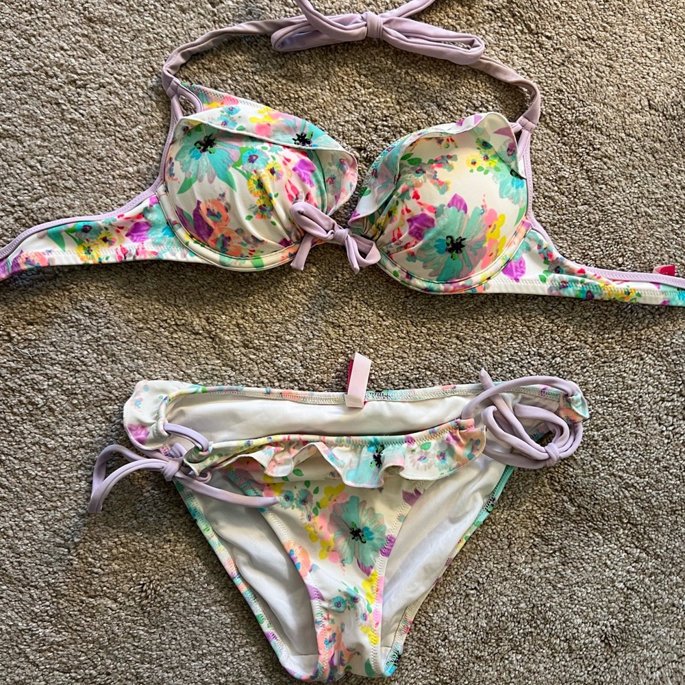 Victorias Secret VS Swim Ruffle Floral Halter Bikini Set 32B S Small